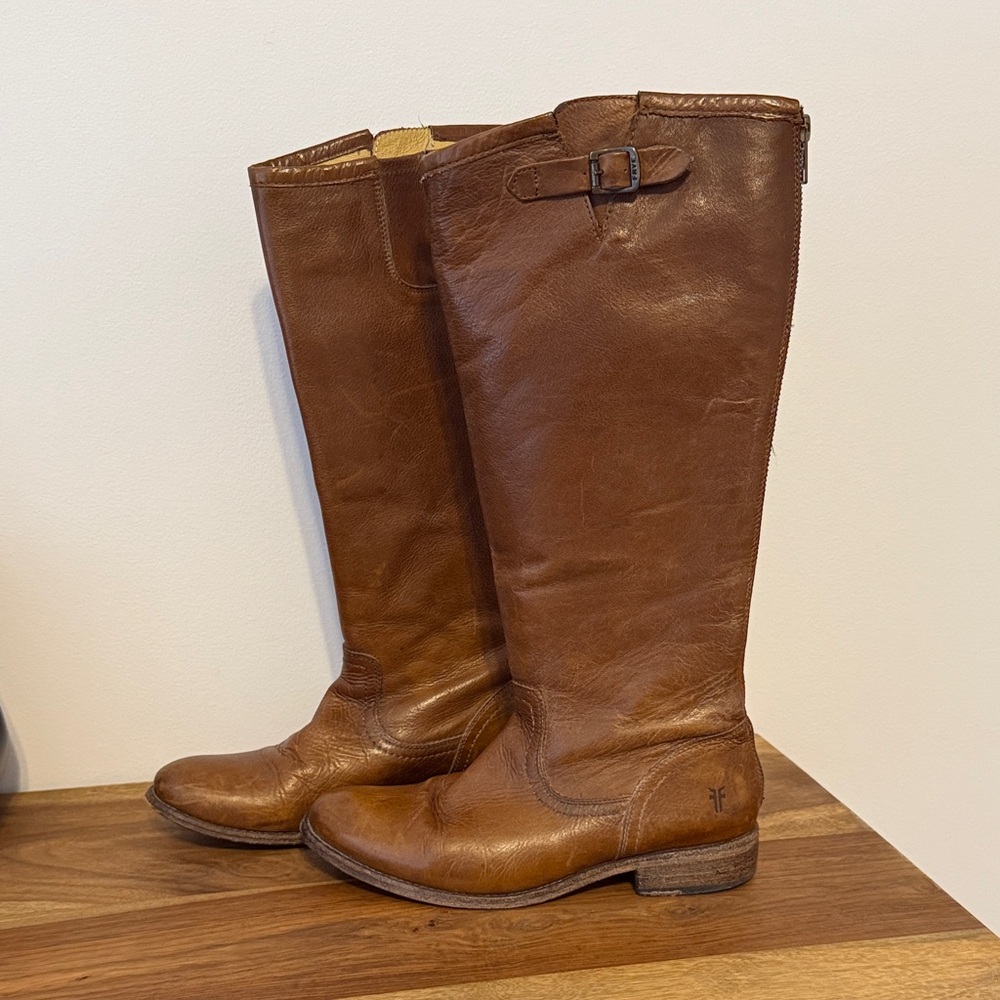 LAST CALL Frye zip riding boots SZ 7